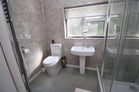 Shower Room.JPG