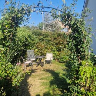 Garden 2.jpg