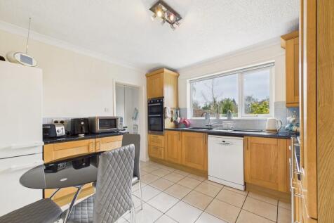 CAM04092G0-PR0047...