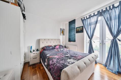 Bedroom - Flat 3