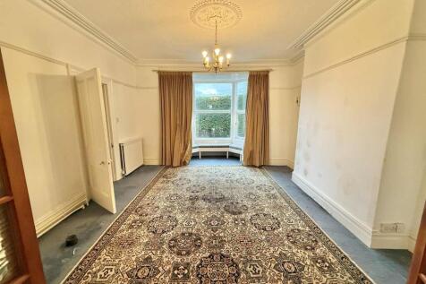 Reception Room-2.jpg