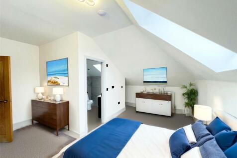 Bed 5 Staged
