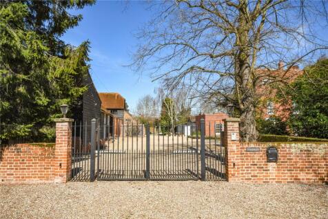 Entrance Gates