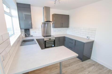 LUXURY FITTED KITCHEN / DINER