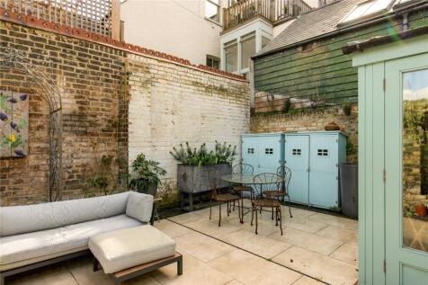 Courtyard Garden