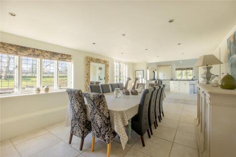 Breakfast Room
