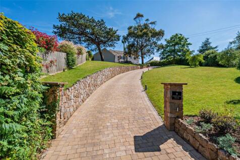 Private Driveway