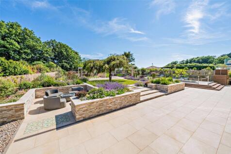 Terrace &amp; Garden