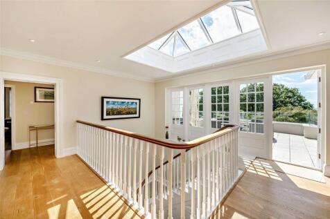 Galleried Landing