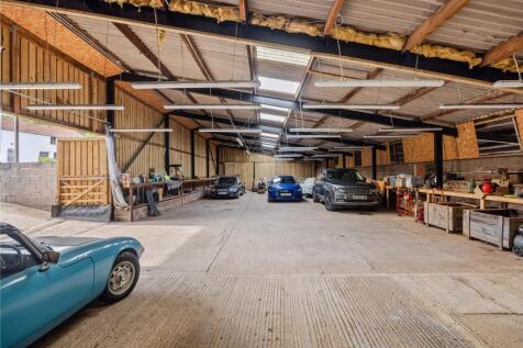 Modern Barn/Workshop