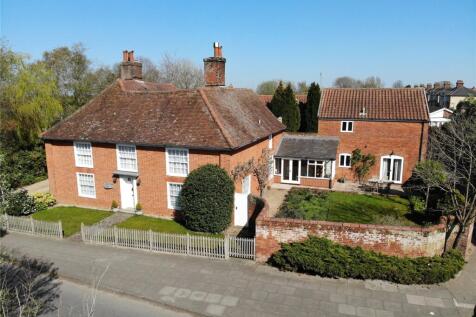 Street Farm House