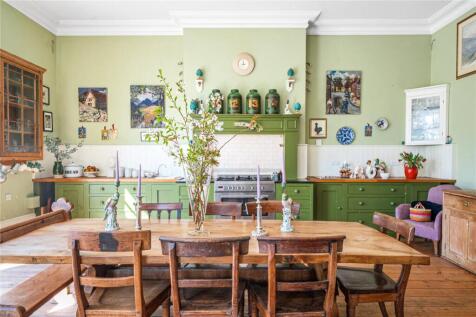 Kitchen/Breakfast Rm