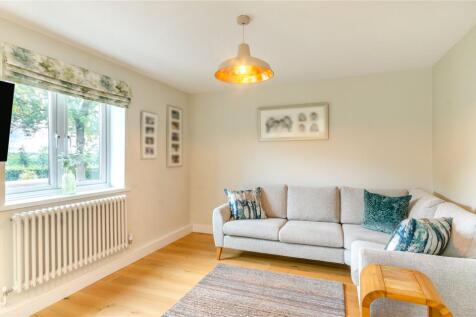 Dining /Sitting Area