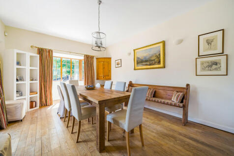 Dining Room to Ma...