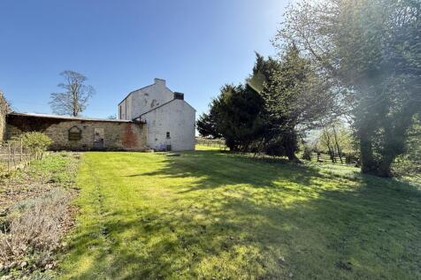 Farmhouse Gardens