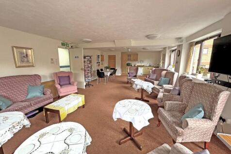 Communal Lounge