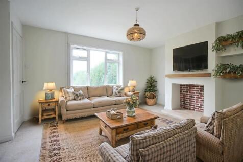 IMG_0659 - Living Room - Farmhouse - 1.jpg