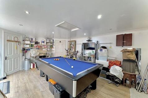 BRICK BUILT BUILDING