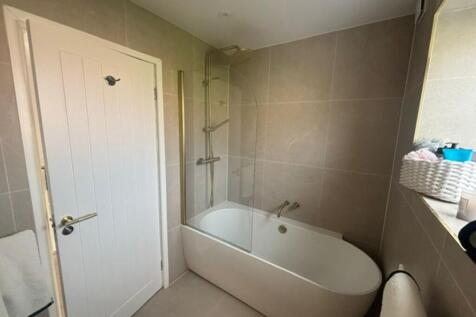 Additional Bathro...