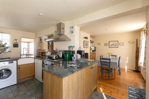 Sea Wall, Whitstable