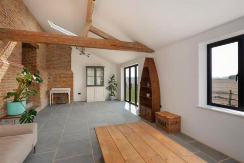 Frognal Farm Barns, Teynham