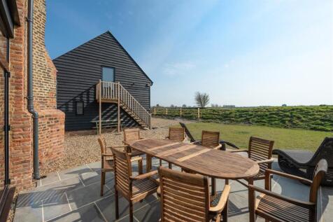 Frognal Farm Barns, Teynham