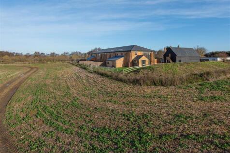 Frognal Farm Barns, Teynham