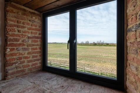 Frognal Farm Barns, Teynham