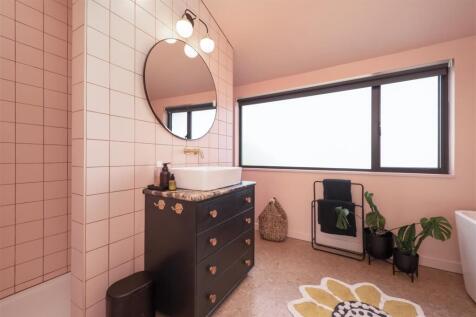 Tollgate Close, Whitstable