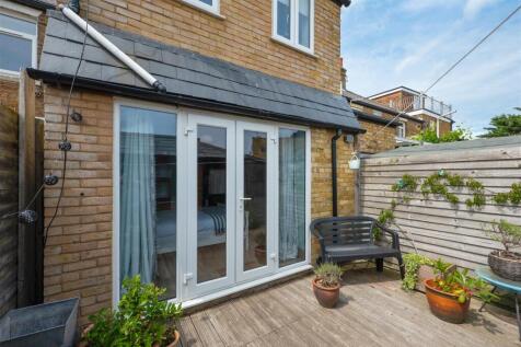 Swalecliffe, Herne Bay