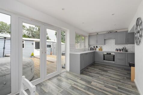 Millstream Close, Whitstable