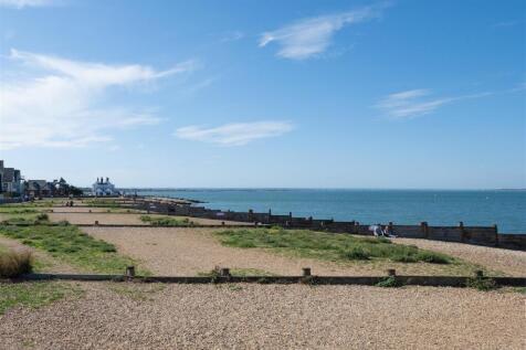 Island Wall, Whitstable
