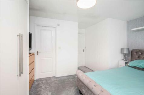Bedroom One (2)