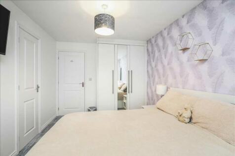 Bedroom Two (2)