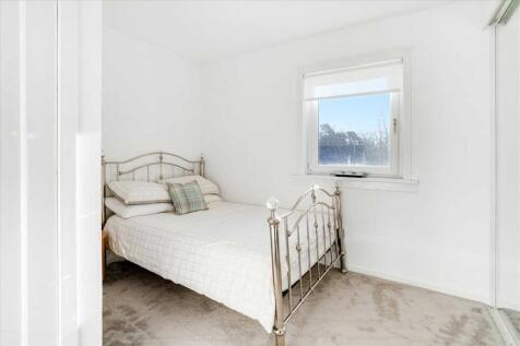 Bedroom One (1)