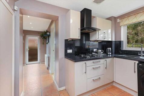 Kitchen (2)