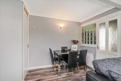 Lounge Dining (2)