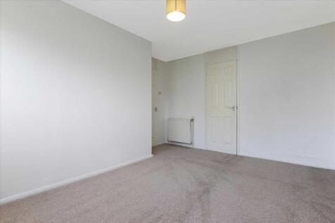 Bedroom Two (2)