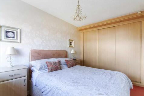 Bedroom One (2)