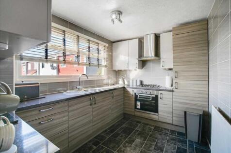 Breakfasting Kitchen