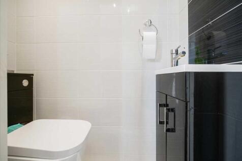 Lower Level WC