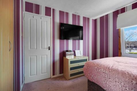 Bedroom Two (2)