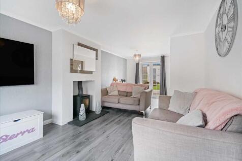 Lounge Area (3)