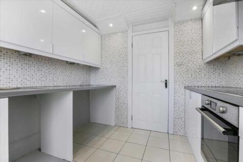 Kitchen (2)