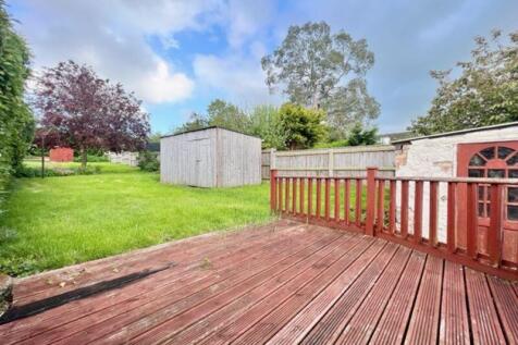 Decking to garden view 2