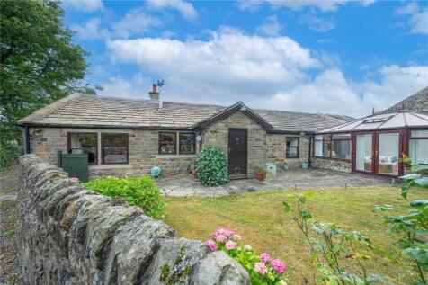 Lower Mistle, Carlton Hall, East Carlton, Yeadon, Leeds