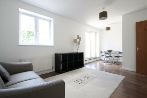 3 bedroom flats to rent in sydenham, south east london - rightmove