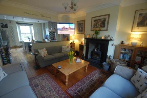 Open Plan Kitchen &amp; Sitting Room