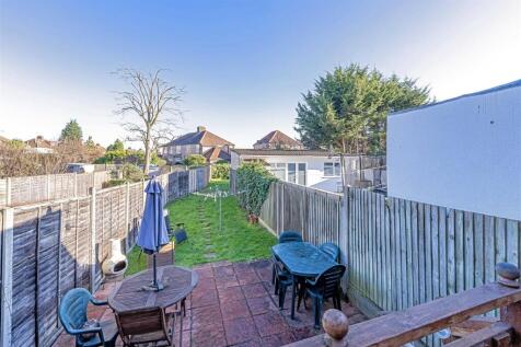 111B Wood Lane Isleworth, TW7-LOW RES-35.jpg