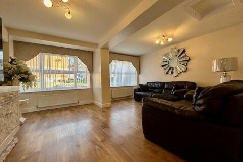 Living Room/Family Room